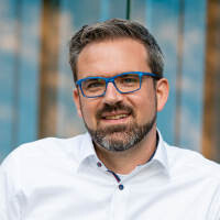 Dr. Philipp Diebold